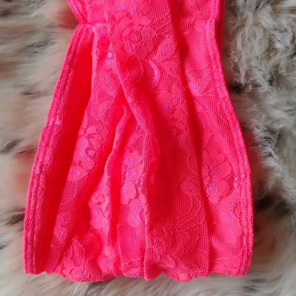 EXPRESS Lace Bandeau - Picture 2 of 8